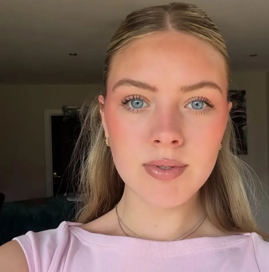 Baerbie Simone